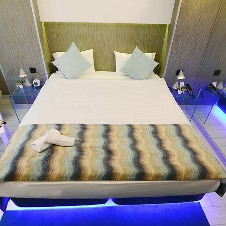 Tempo Hotel 4Levent Istanbul Eksteriør billede