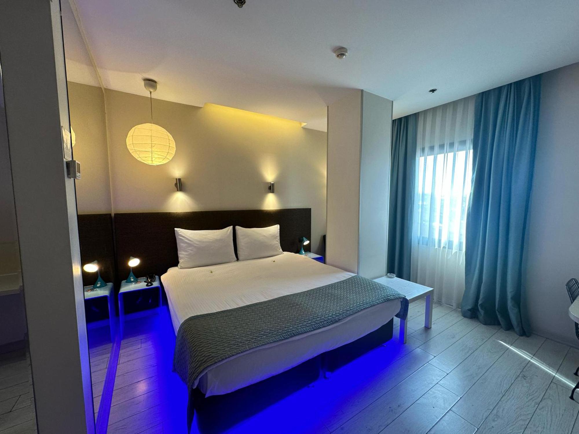 Tempo Hotel 4Levent Istanbul Eksteriør billede